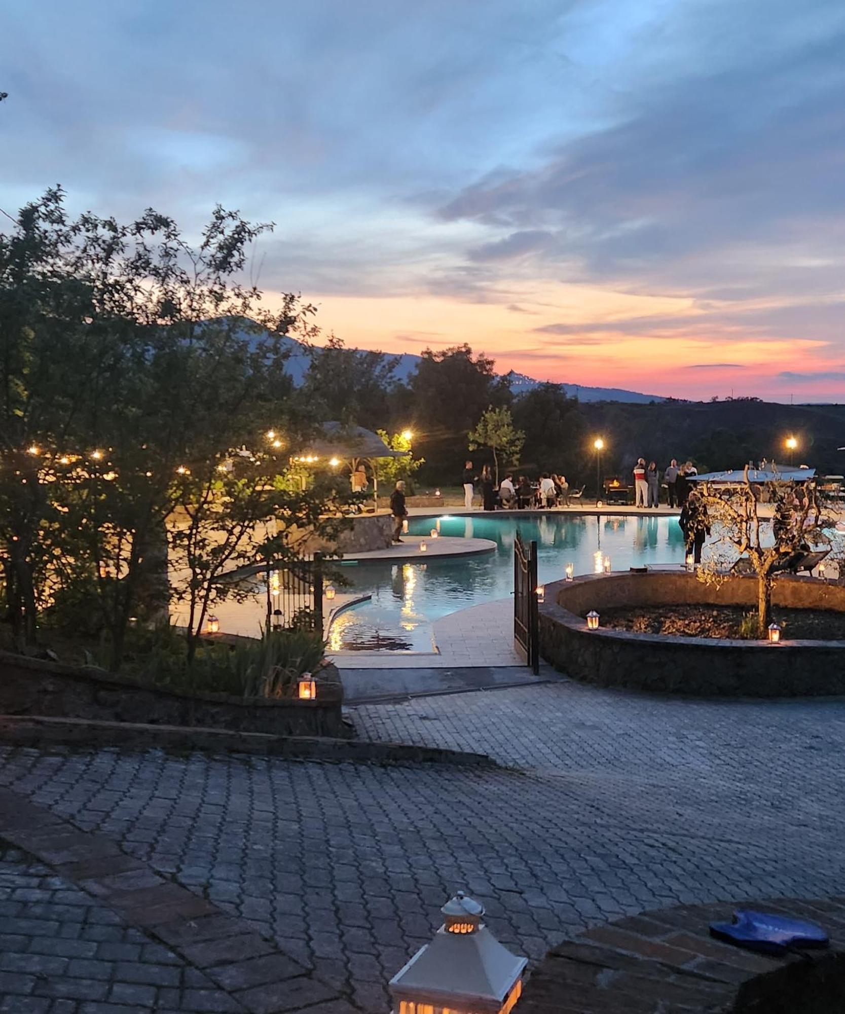 Agriturismo Selvella Radicofani Εξωτερικό φωτογραφία
